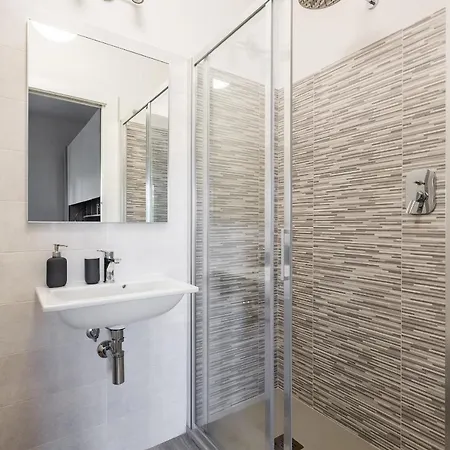 - Fiera - Self Checkin - 24h Apartman
